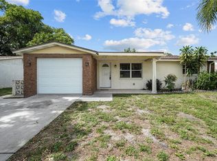 7115 Oakshire Dr, Port Richey, FL 34668