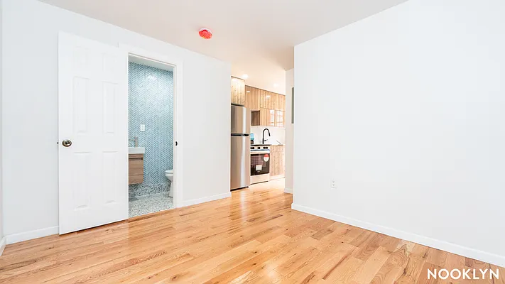 Rented by Nooklyn NYC LLC | media 10