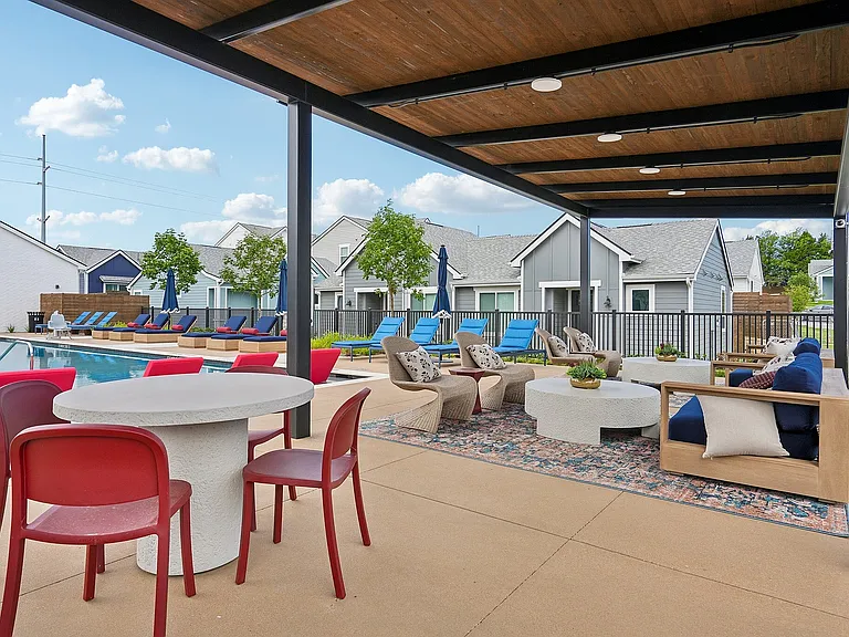 YardHomes Rowlett Creek Grilling Stations