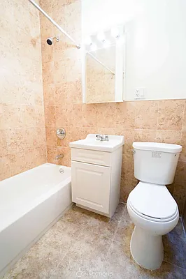 Rented by City Connections Realty | media 12