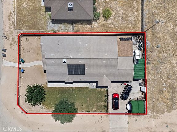3rd image of 9116 Fuchsia Ave