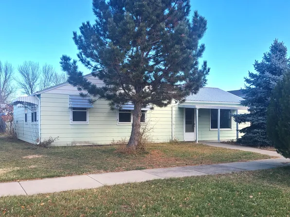 1320 E Dakota Ave, Pierre, SD 57501