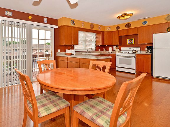 DINING AREA KITCHEN