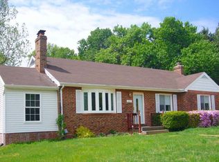 6019 Munson Hill Rd, Falls Church, VA 22041