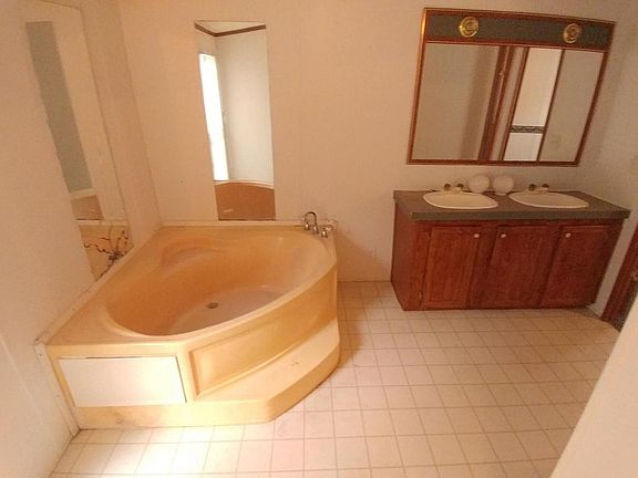 2nd image of 1540 NW 119th Ct
