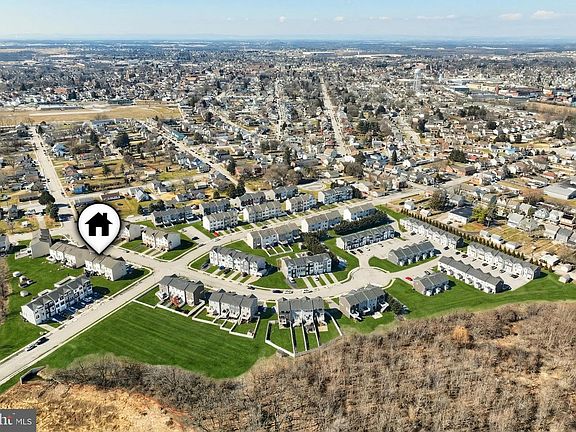 5th image of 421 Charles Ave