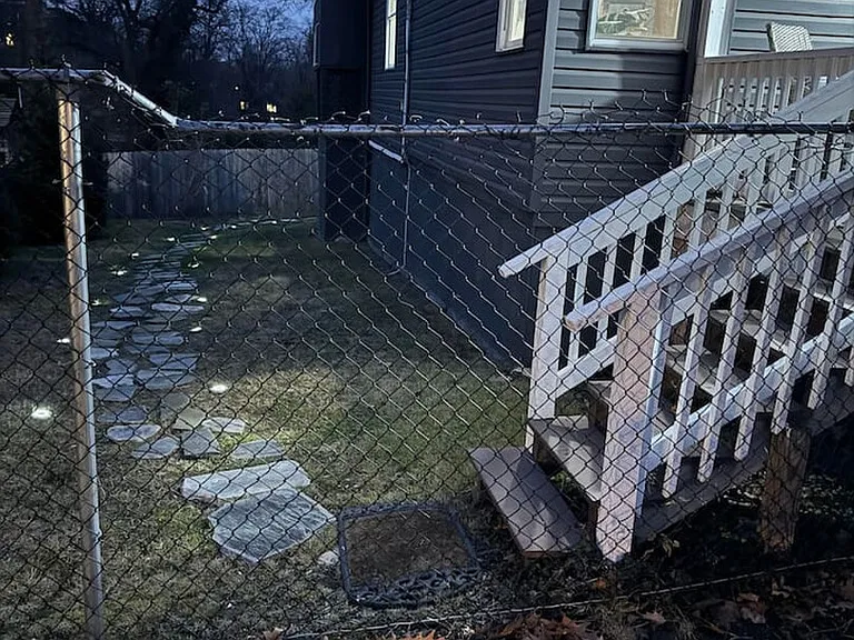 S Dakota Ave NE — Photo 23