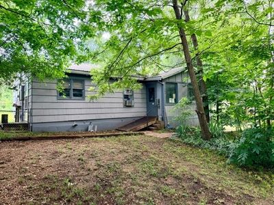 104 Grace St, Tonganoxie, KS, 66086