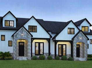 119 Courthouse Rd SW, Vienna, VA 22180