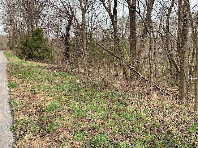 2nd image of 0 Spencer Dr Lot 8