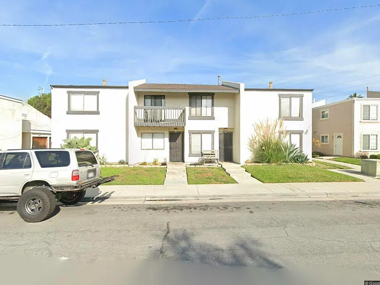 8131 Major Cir #D — Photo 1