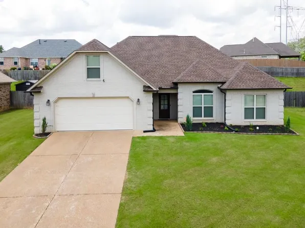 67 Woodshire Cv, Jackson, TN 38305