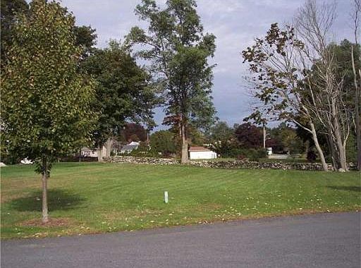 2nd image of 6 Liberty Ln