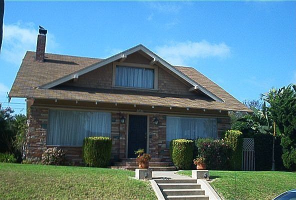 1st image of 3836 Centraloma Dr