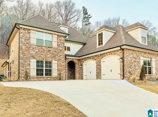 313 Kinross Cir, Pelham, AL 35124