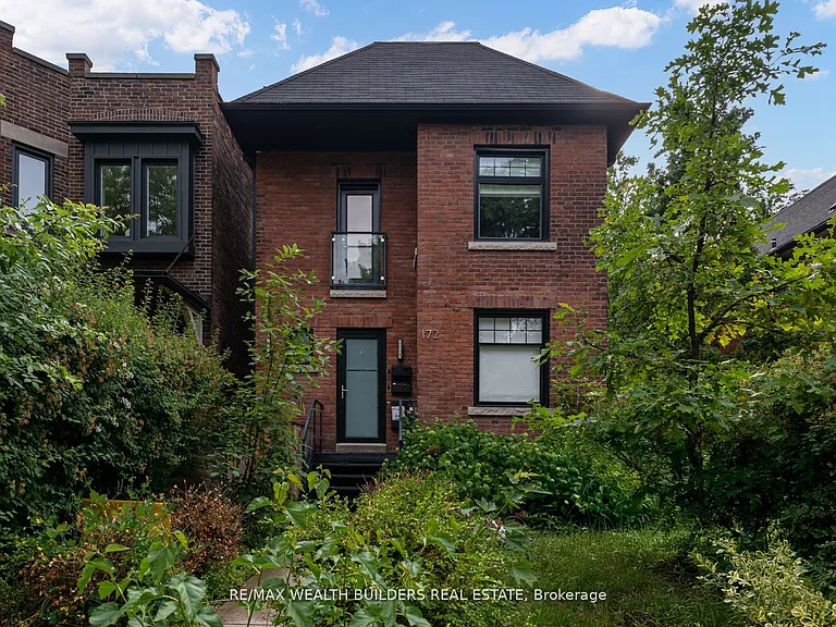 172 Indian Road Cres #LOWER — Photo 1