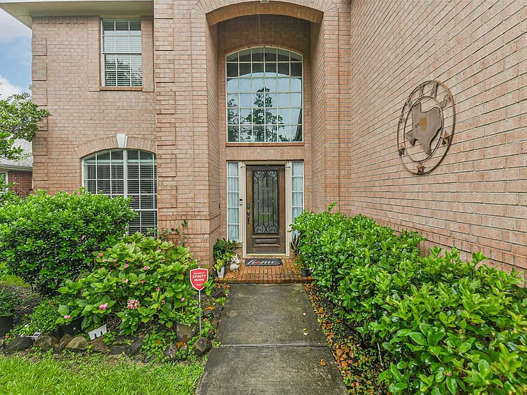20319 Umber Oak Ct — Photo 7