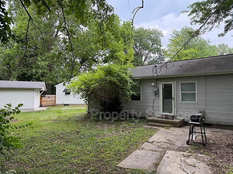 12 Douglas Ct — Photo 26