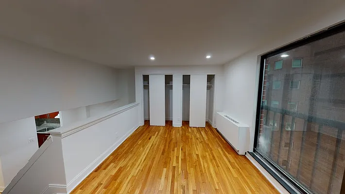 Rented by AZ REALTY NYC LLC | media 11