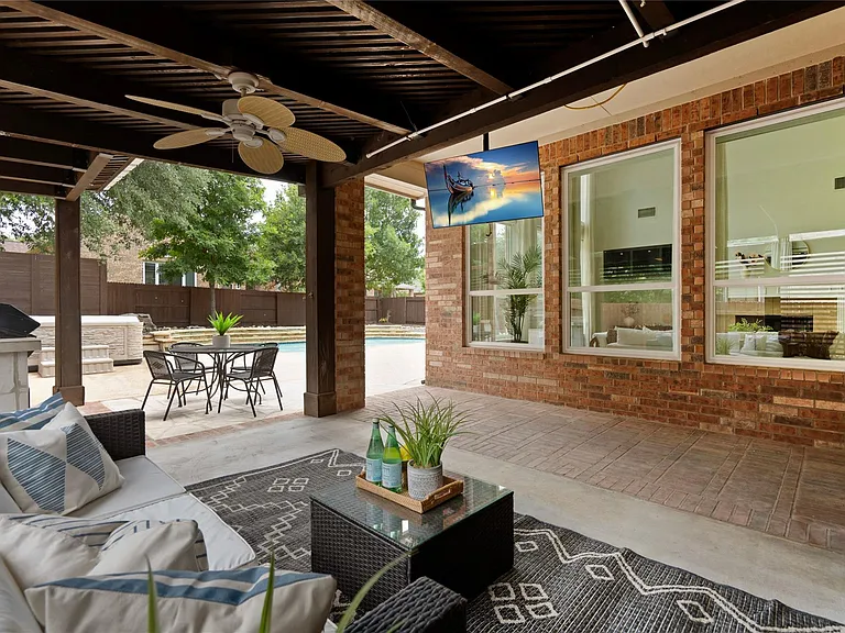 1604 Tahoka Daisy Dr — Photo 36