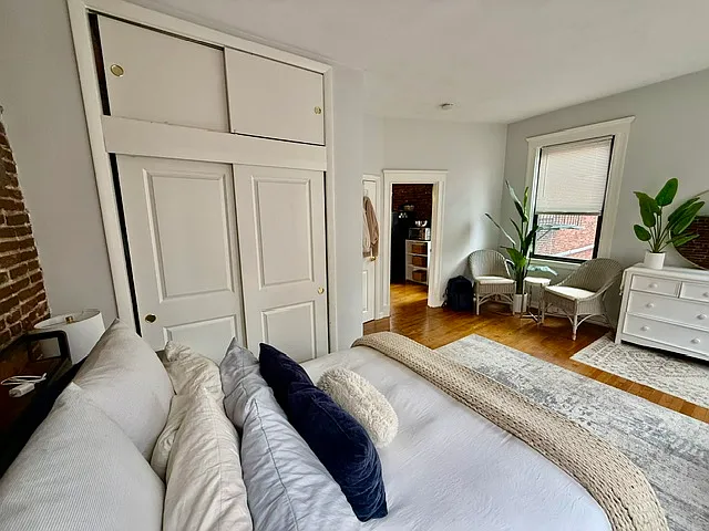 119 Richmond St #2 — Photo 10