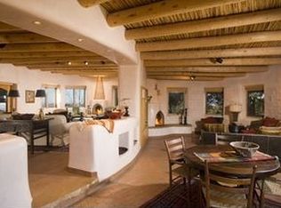 1233 N Summit Dirve, Santa Fe, NM 87501