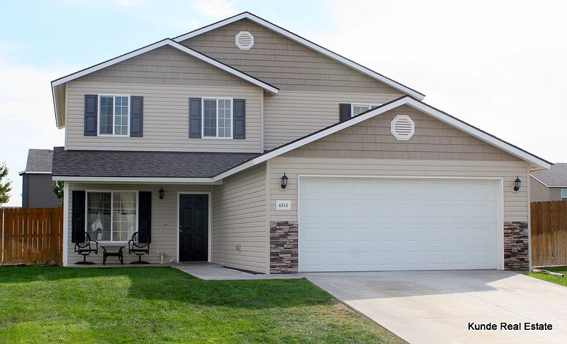 1st image of 4816 Malaga Dr