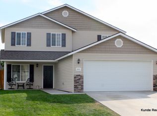 4816 Malaga Dr, Pasco, WA