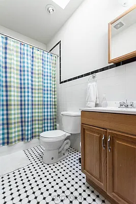 Rented by Town Residential | media 14