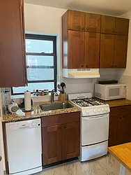 Rented by Carroll Gardens Realty