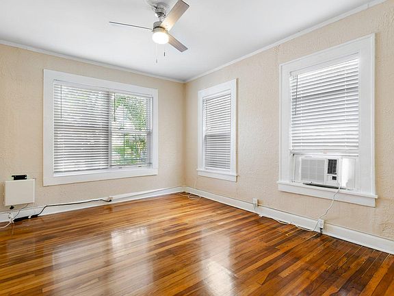4th image of 323 N Westland Ave APT 1