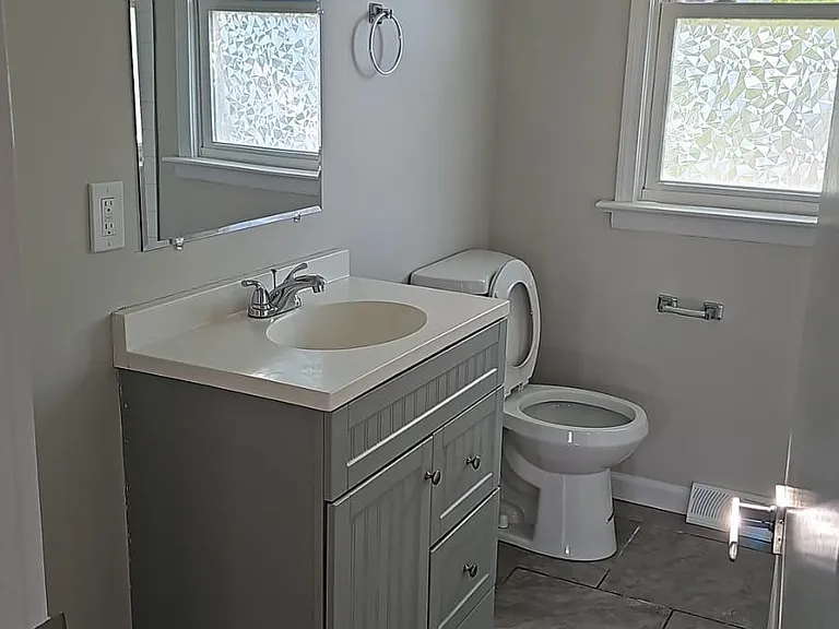1437 Blackburn Ct — Photo 10