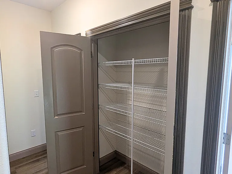 3489 S Constance Ave — Photo 23