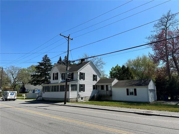 126 Church Ave, Warwick, RI 02889