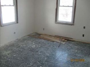 622 S Loucks St, Aurora, IL 60505