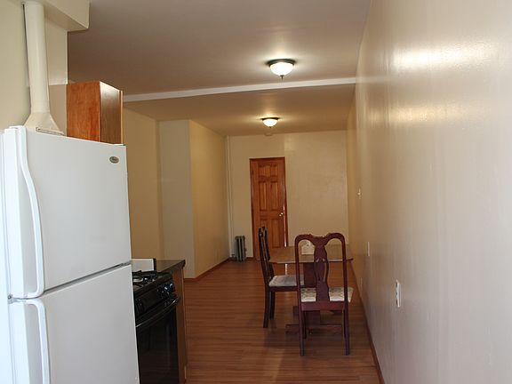 5th image of 8759 124th St APT 1L