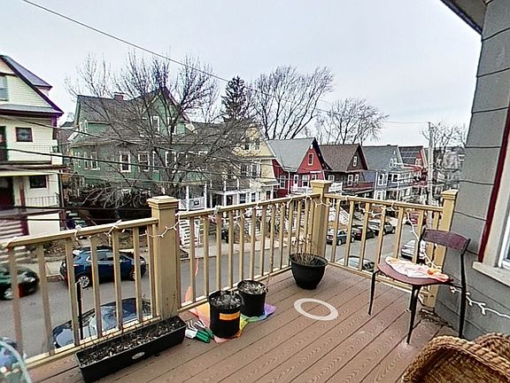4th image of 91 Belmont St Unit 2-C