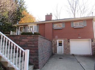 813 Youngstown Ridge Rd, Latrobe, PA 15650