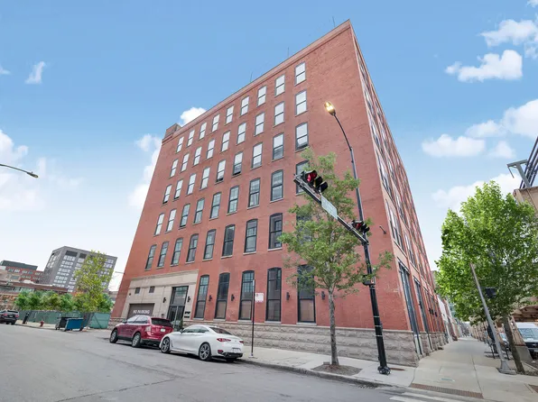 1101 W Lake St APT 5B, Chicago, IL 60607