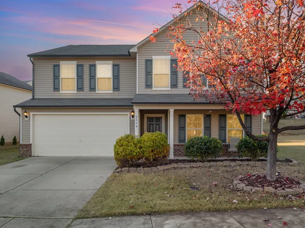 2609 Averon Dr, Fuquay Varina, NC 27526