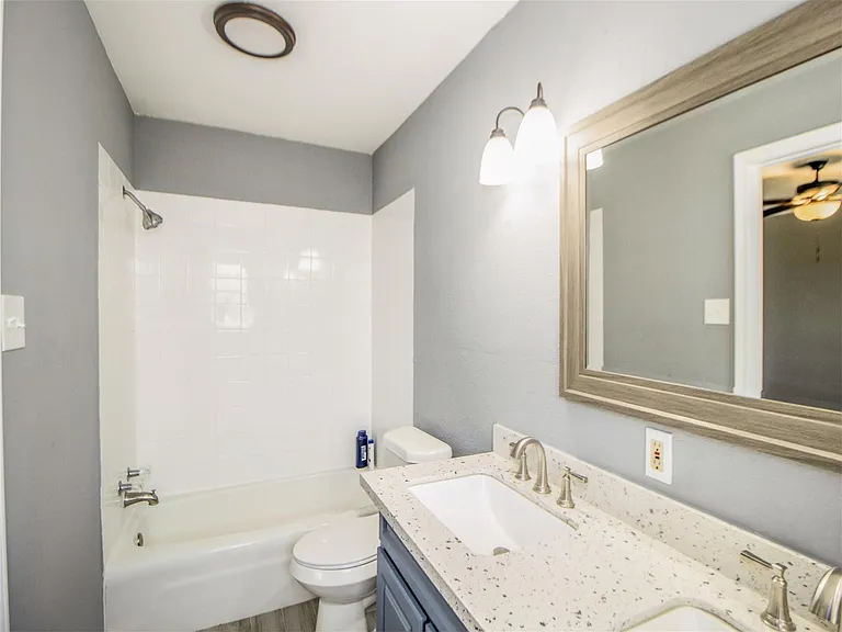 16271 Hamshire Rd — Photo 34
