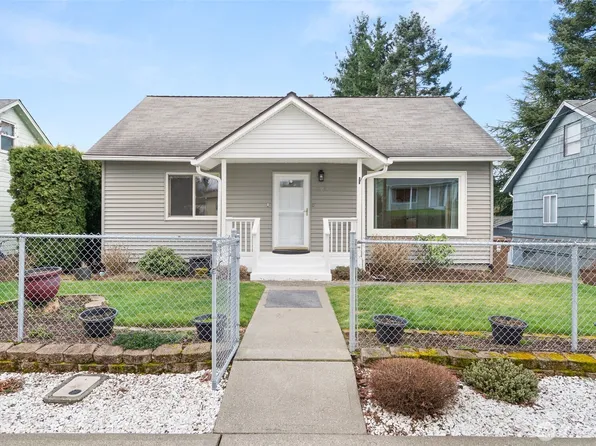 2950 39th Avenue NE, Tacoma, WA 98422