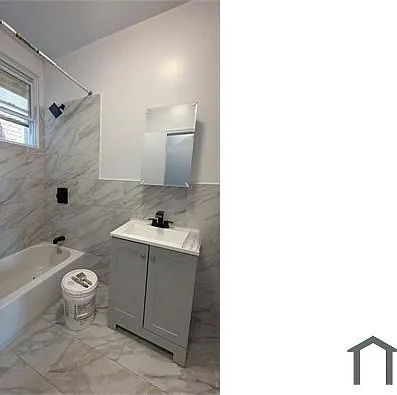 2582 Briggs Ave — Photo 1