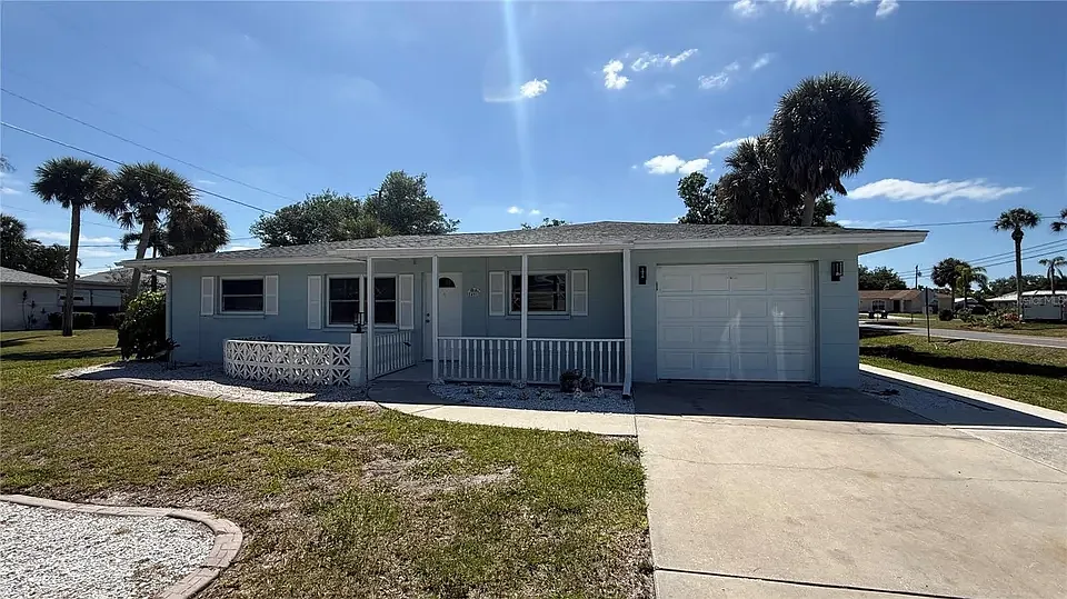 2 bed, 1251 sqft, $2,200 — Photo 3
