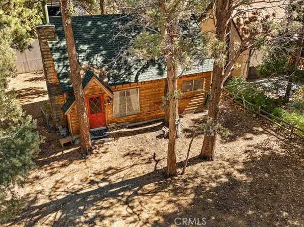 313 Leonard Ln, Sugarloaf, CA 92386