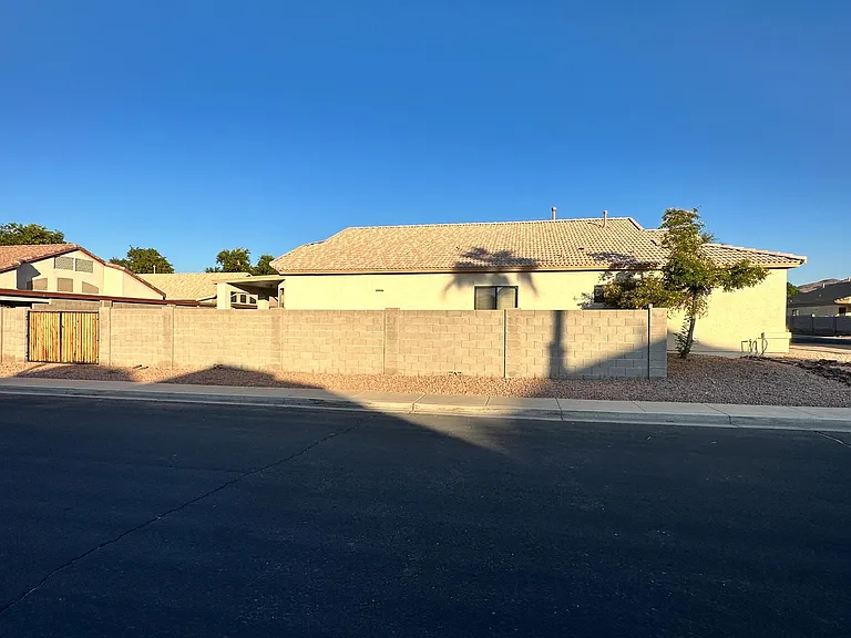 1026 W Euclid Ave — Photo 22