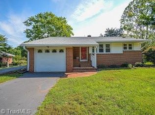 305 Linville Rd, Kernersville, NC 27284