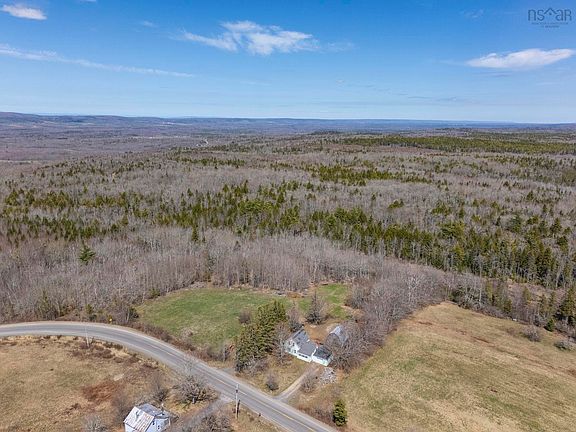 2nd image of 1278 Crisp Rd