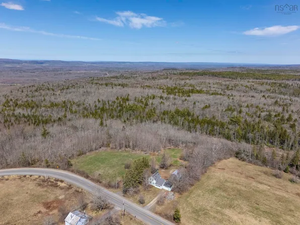 1278 Crisp Rd, Annapolis, NS B0S 1M0