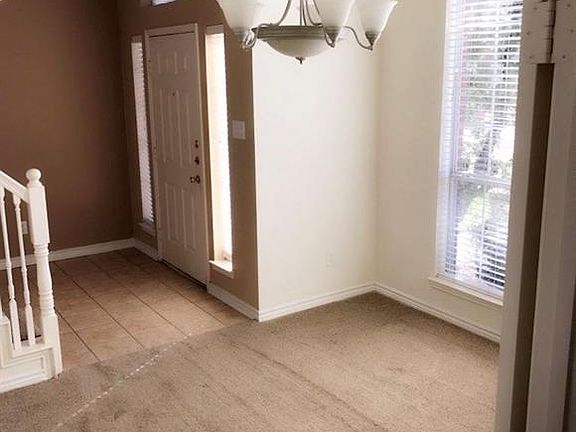 4th image of 1340 Mae Dr